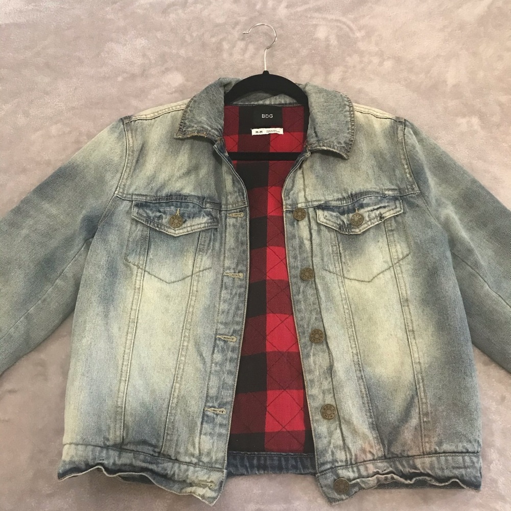 Urban Outfitters Puffy Oversized Denim Jacket ✨⚡️